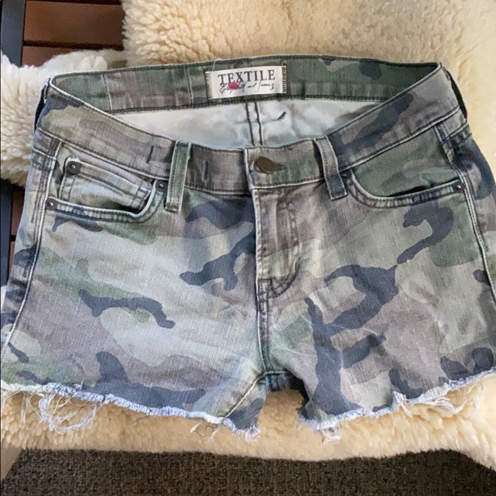 Elizabeth & James Army Shorts